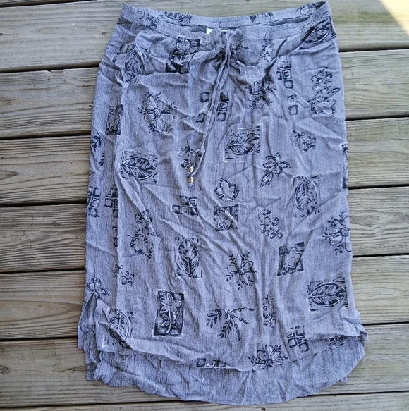Vintage Y2K Fashion Bug Skirt - Picture 16 of 16